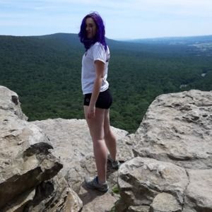 Meet your Posher, Hannah